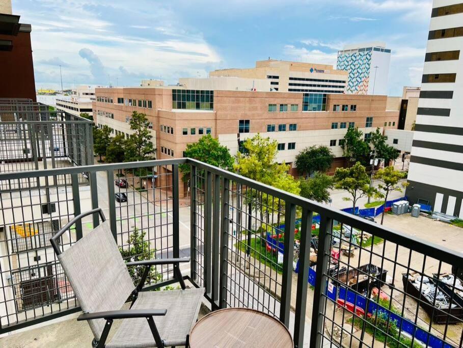 Apto 1 Bed - Kitchen - Free Parking Apartment Houston Ngoại thất bức ảnh