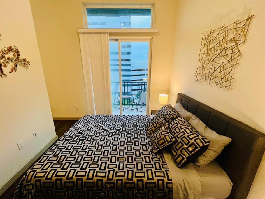 Apto 1 Bed - Kitchen - Free Parking Apartment Houston Ngoại thất bức ảnh