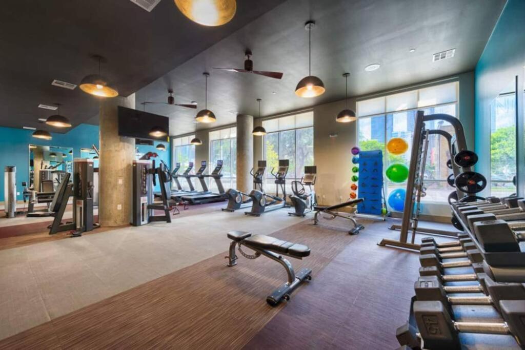 Apto 1 Bed - Kitchen - Free Parking Apartment Houston Ngoại thất bức ảnh